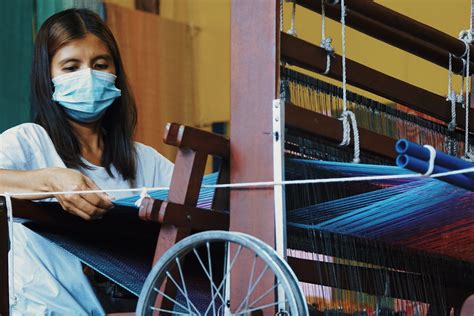 isinay weaving